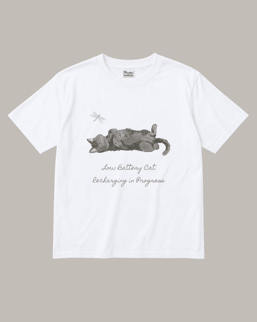 드리미 블랙 캣 티셔츠 - Dreamy Black Cat T-Shirt